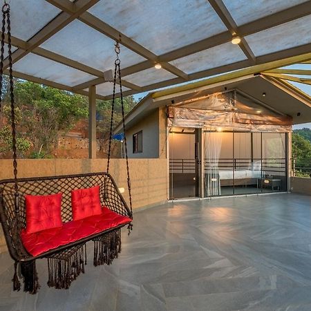 Saffronstays Heavone Trio, Lonavala Buitenkant foto