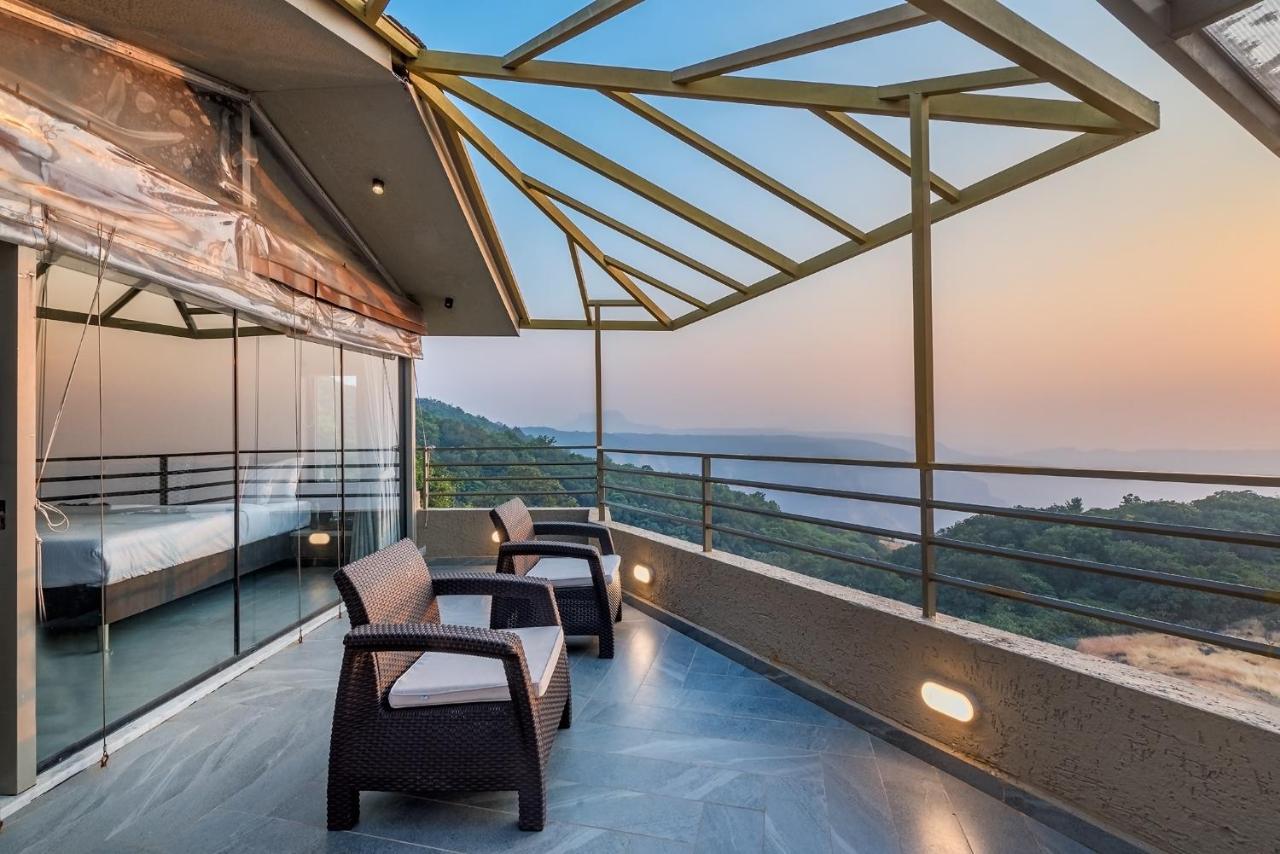 Saffronstays Heavone Trio, Lonavala Buitenkant foto